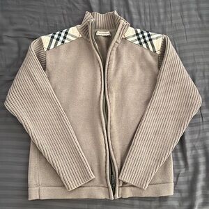 Burberry zip up sweater, size XS-S, perfect condition
